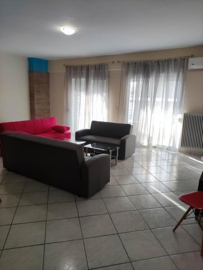 Gcm 1 Kentro K Parking Apartment